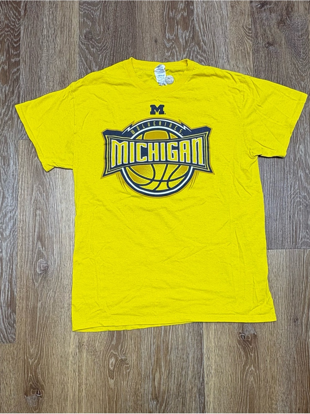 Delta Michigan Basketball Logo Short Sleeve Tee - Yellow